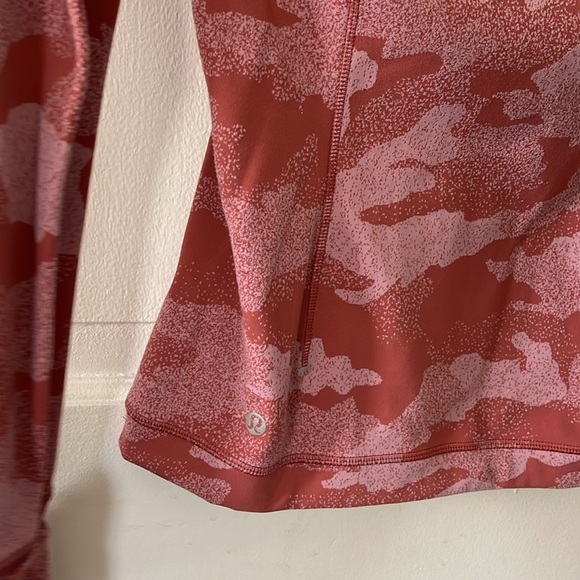 Lululemon It's Rulu Run Half Zip size 4 - Picture 6 of 10